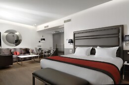 Holiday Suites Arnis Street