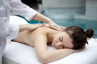 Uma massagem de relaxamento facial para 1 em Estética Moderna (Viseu)